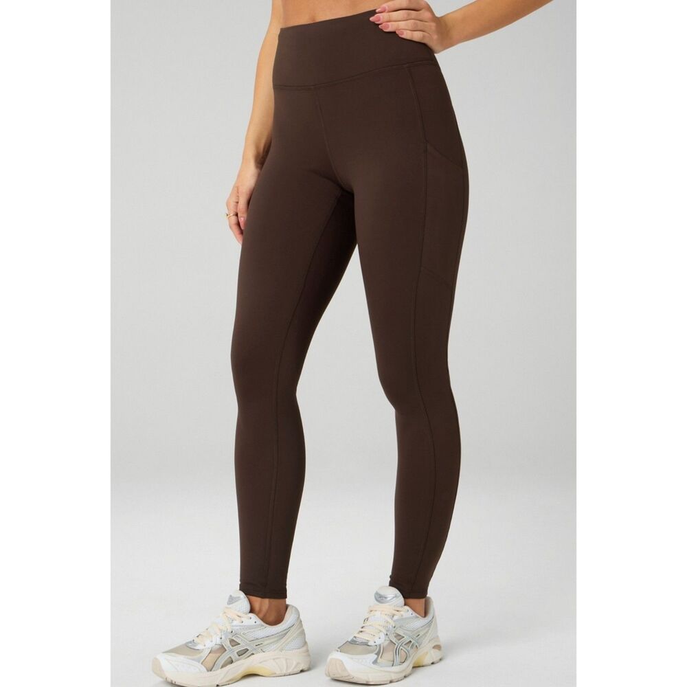 Fabletics Boost PowerHold High Waisted Pocket Leggings Cacao MT NWT - Picture 3 of 4